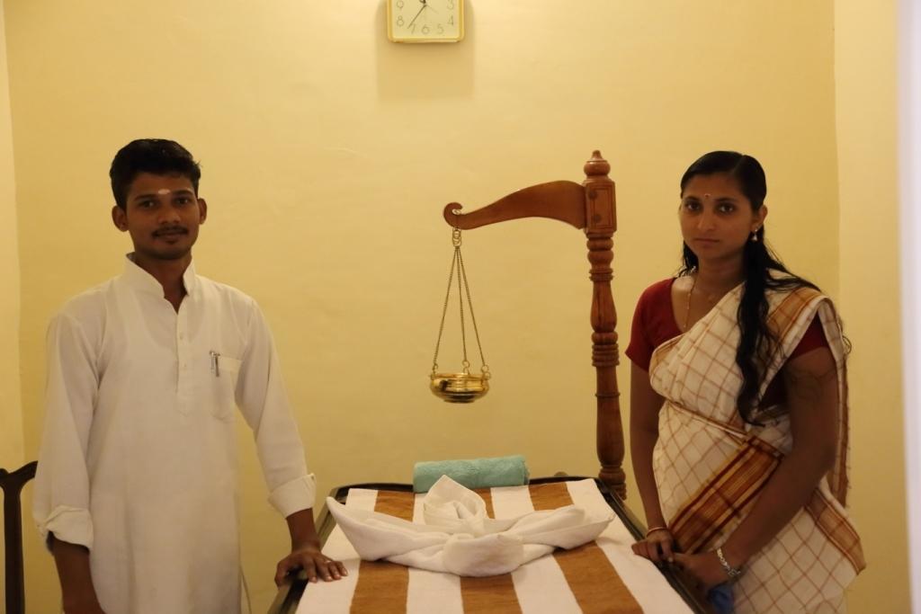 V Resorts Rajmahal Orchha Exteriér fotografie