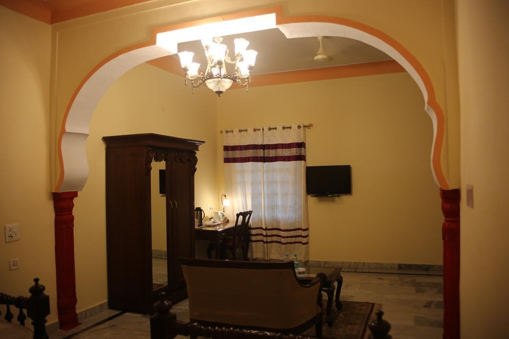 V Resorts Rajmahal Orchha Exteriér fotografie