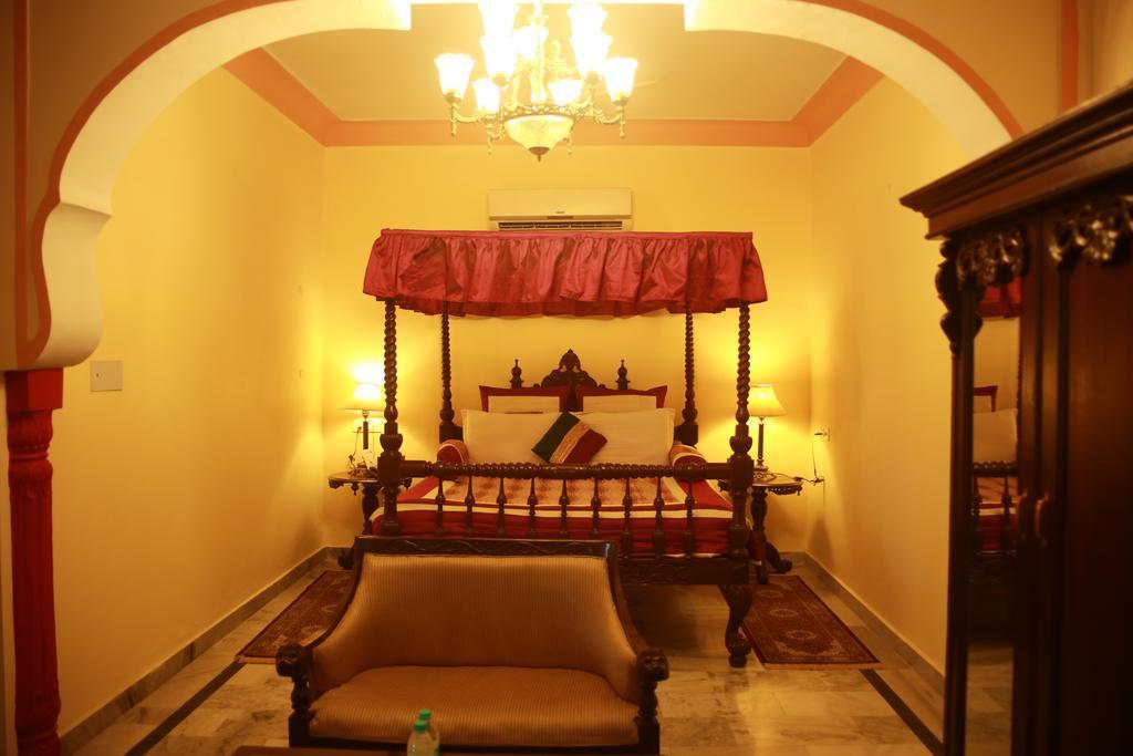 V Resorts Rajmahal Orchha Exteriér fotografie